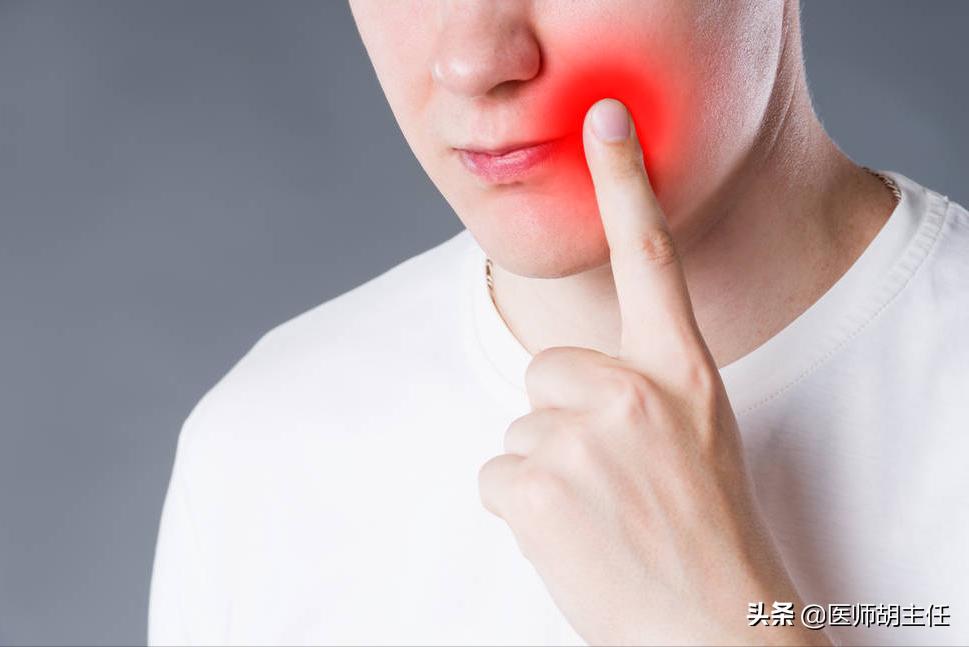 口腔溃疡为什么要吃维生素来治疗,缺乏维生素口腔溃疡应该吃什么药