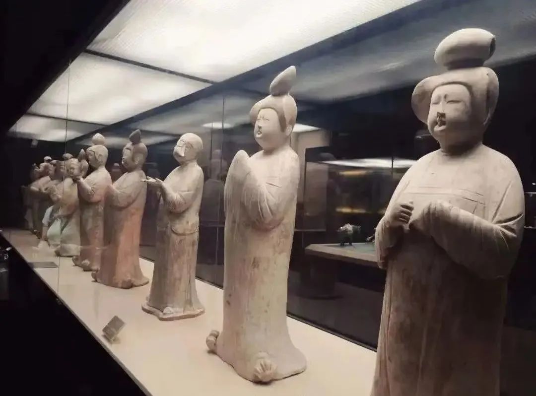 西安旅游攻略详细学生,学生西安旅游攻略最新