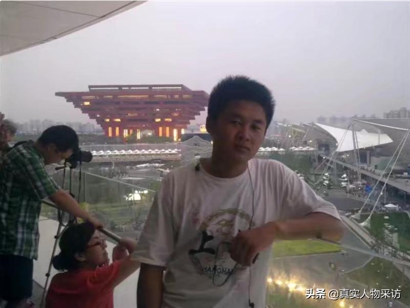 乡镇开一家米粉店能有多少收入,小县城开一个米粉店一个月的收入