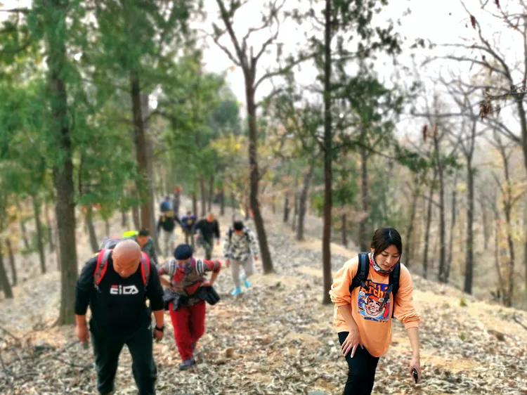 绝壁大梯白云寺,徒步白云寺