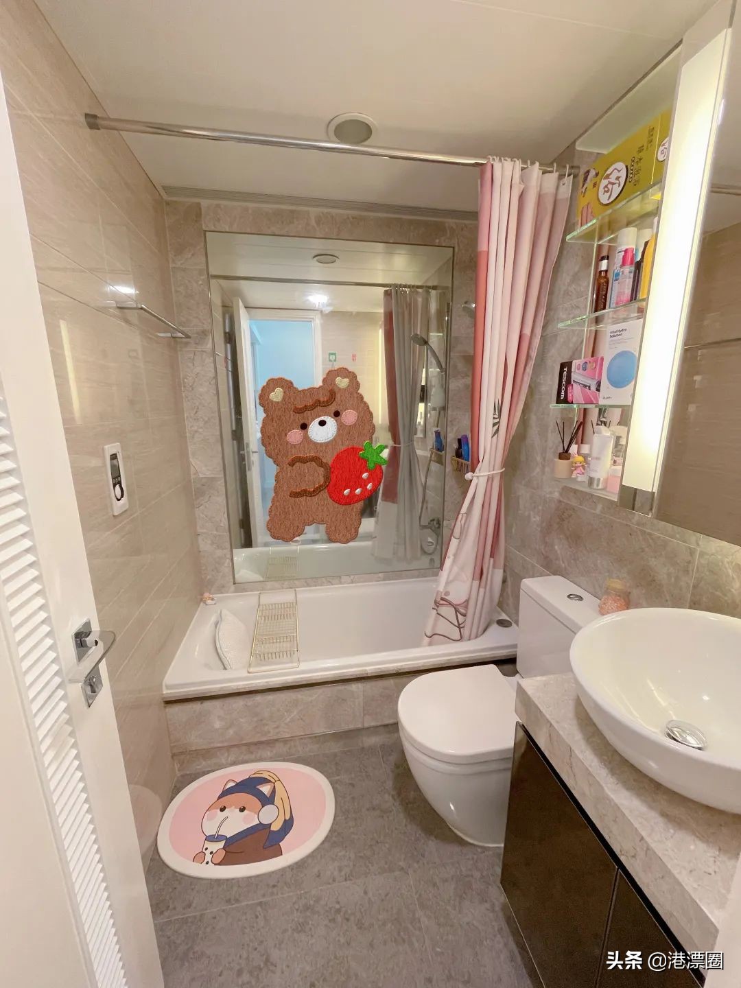 在香港买房要交哪些费用,香港买房后要交的钱