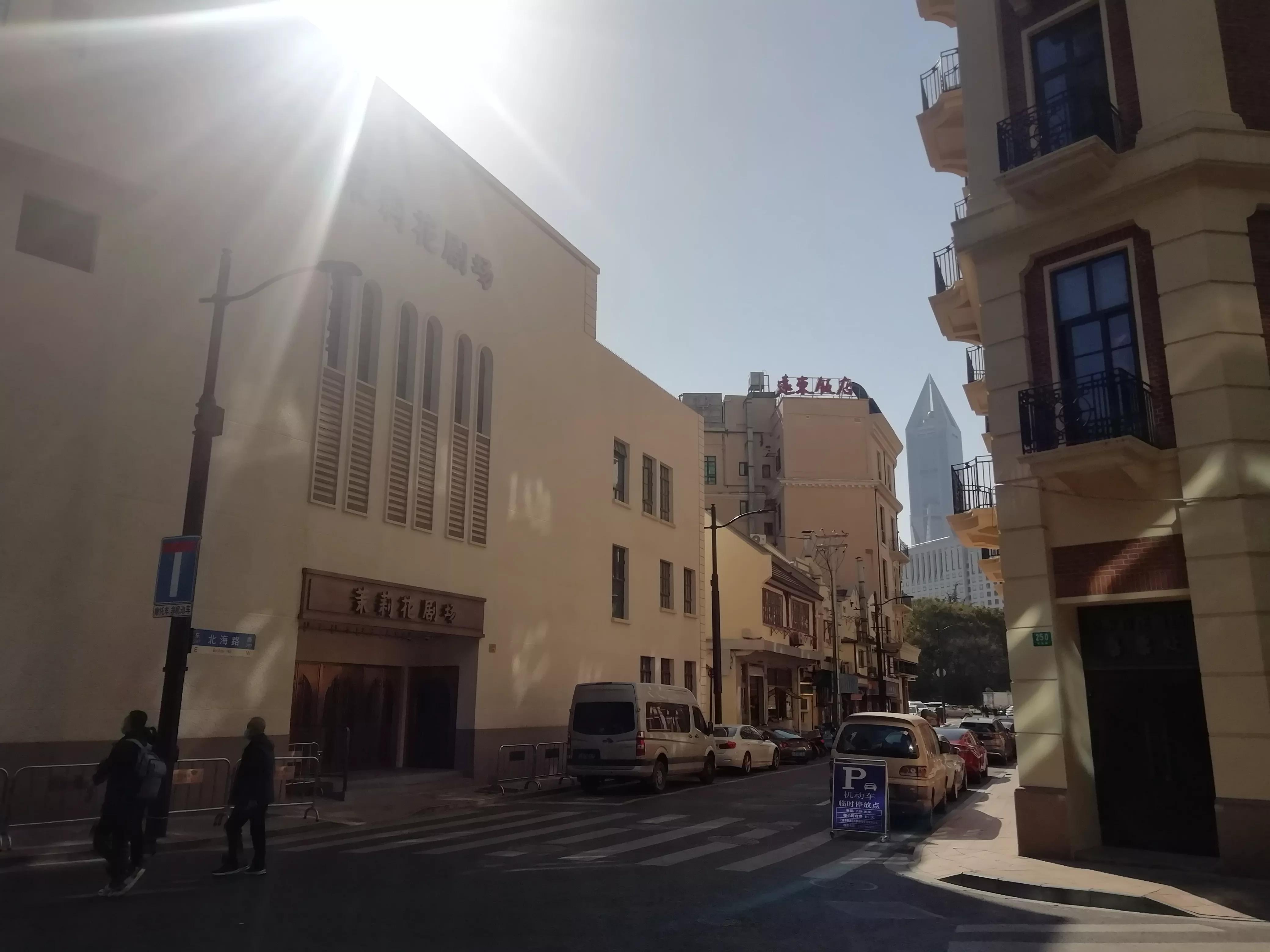 18岁那年为买《青春之歌》排队2次，人生之路由此飞跃