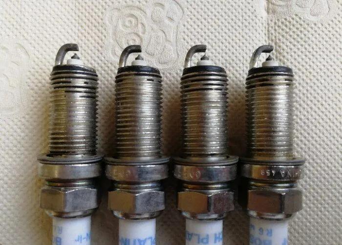 火花塞哪个品牌好官方旗舰店,火花塞多久换一次