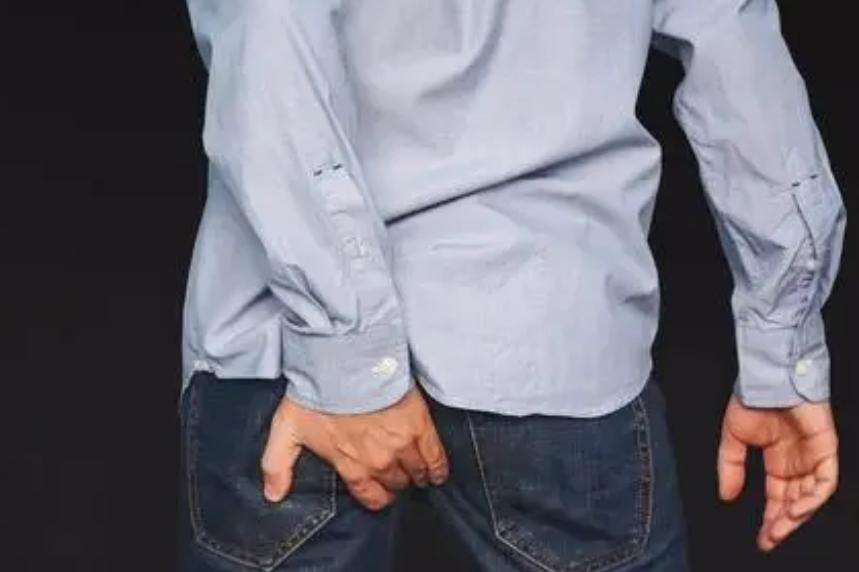 肛裂病人,肛裂是什么毛病的早期信号