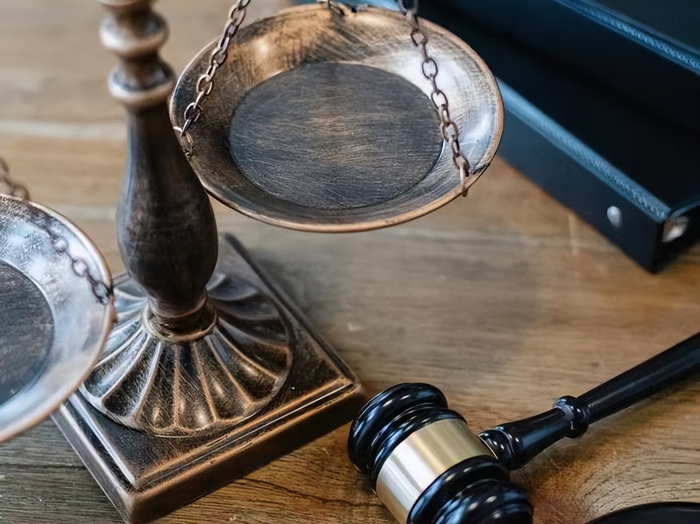 19岁小鲜肉花1300元包夜31岁*女熟**，结果后悔不已，竟然跑去报警！