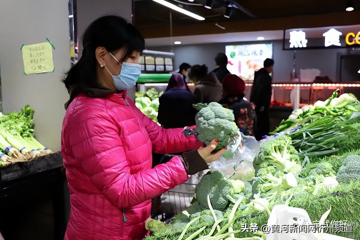 【新春走基层】宁武各大商场超市备货充足、价格平稳