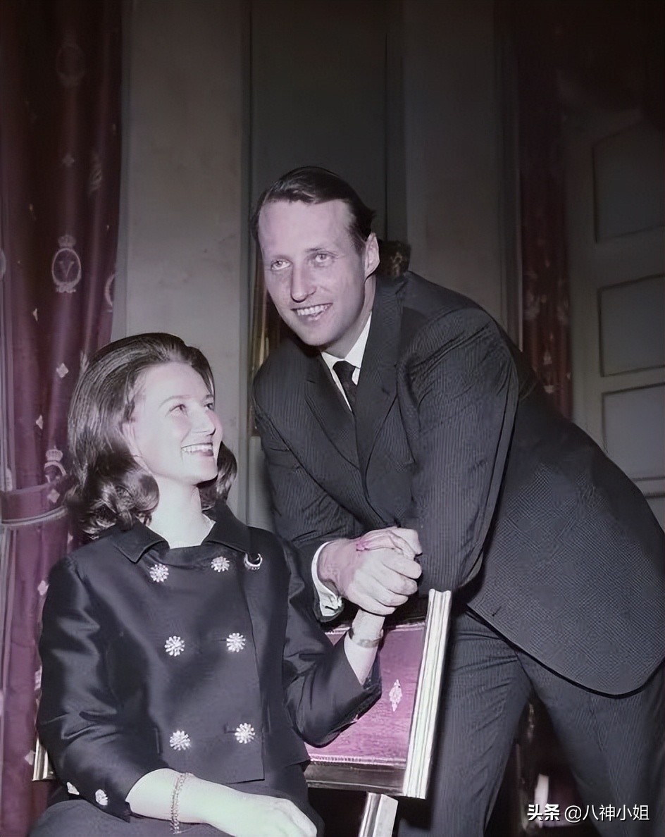 85岁平民王后替夫出席公务，大牌不断，婚姻竟然是欧洲最美满的？