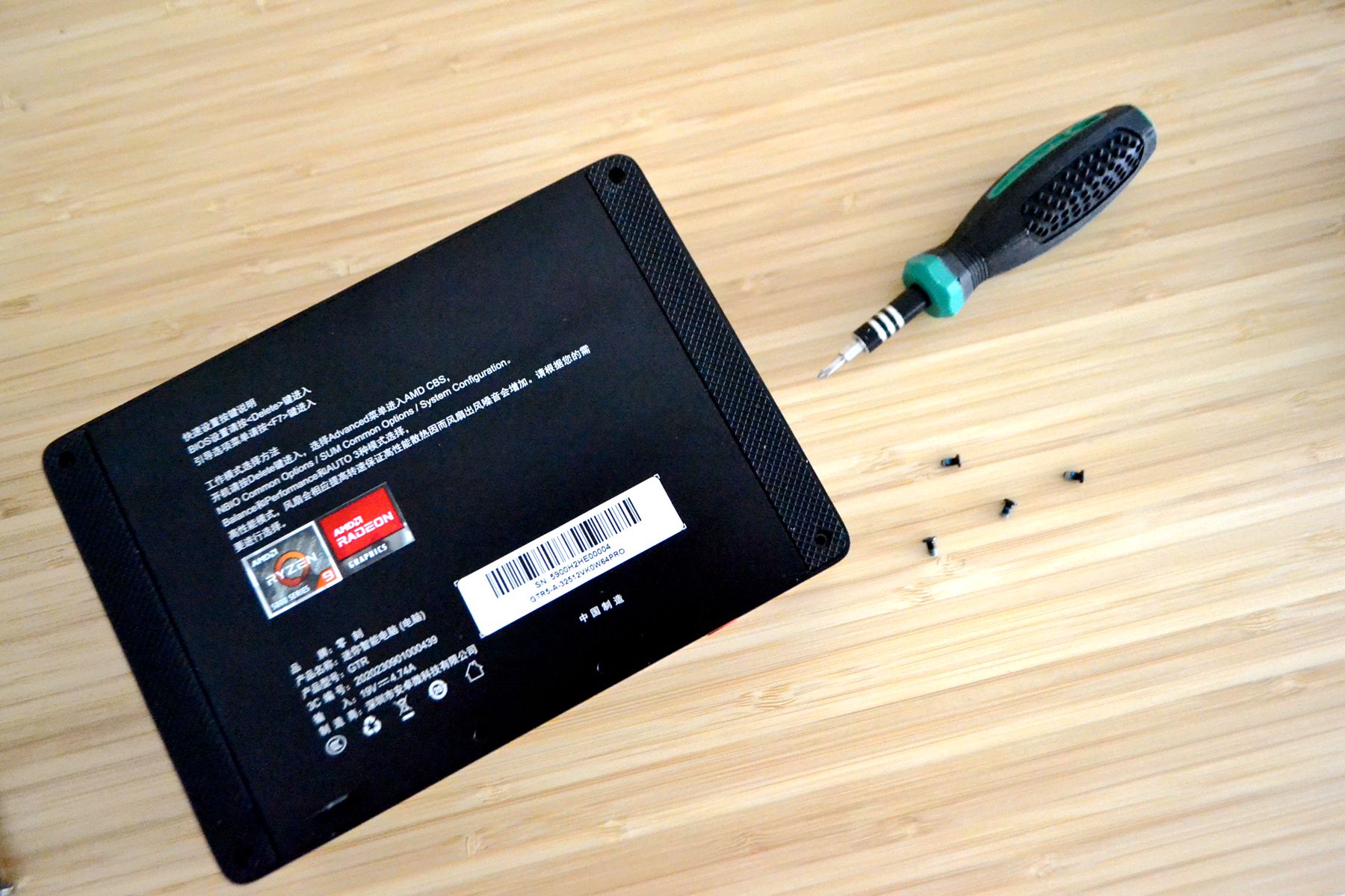 传统主机被取代？同样的性能，体积小了N倍!零刻GTR5迷你主机测评