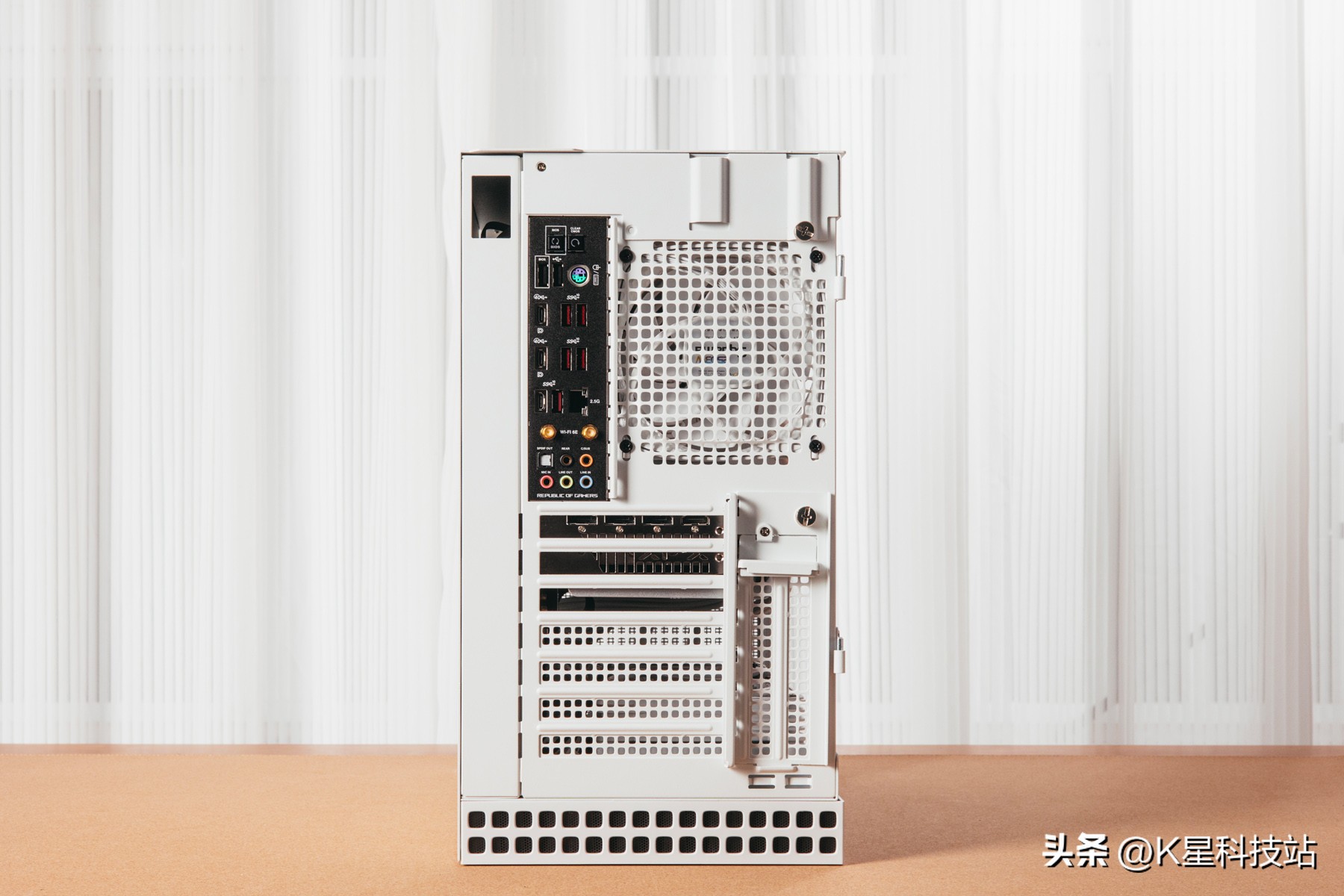 华硕x670e-egaming开箱评测,华硕x670e怎么选择