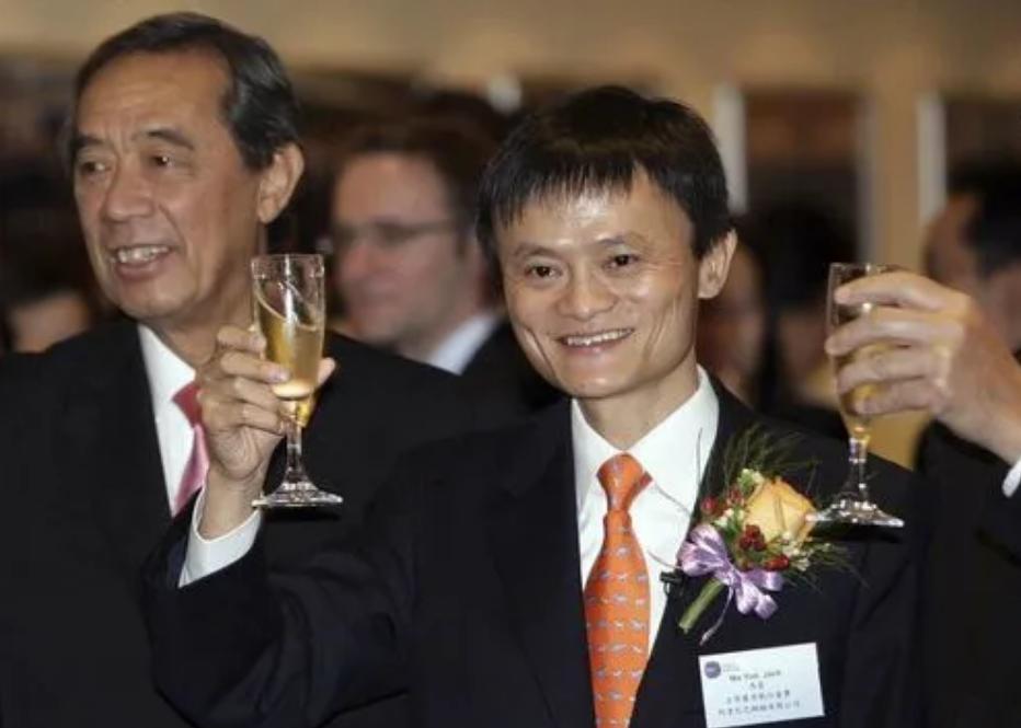 阿里巴巴股权结构和控制权,阿里巴巴上市时的股权结构