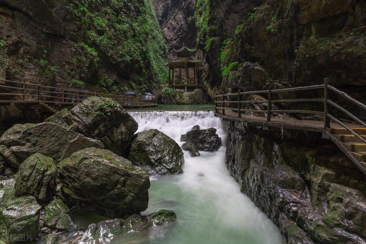 重庆溶洞,重庆溶洞景区