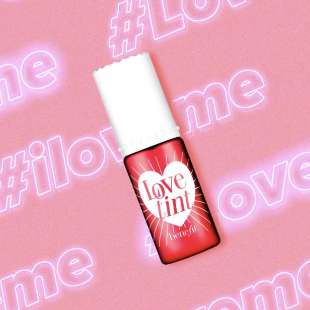 甜蜜加“贝”Benefit贝玲妃甄选多重情人节单品,演绎心动时刻