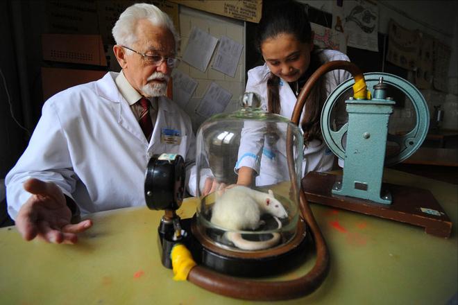 青霉素偶然发现给我们什么启发,青霉素的发现拯救无数生命