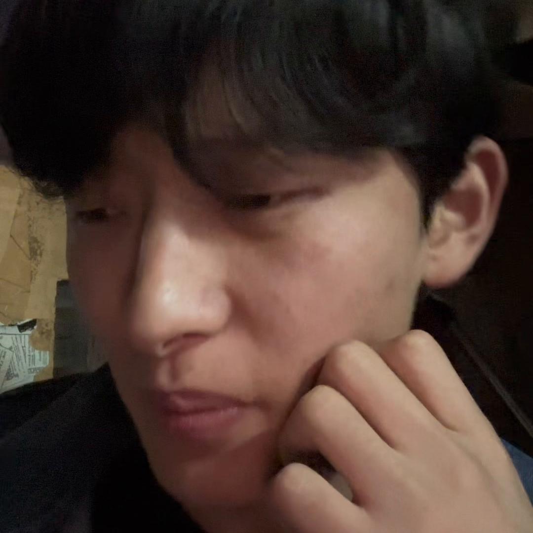 小伍five是哪个大学的,小伍five哪个学校的