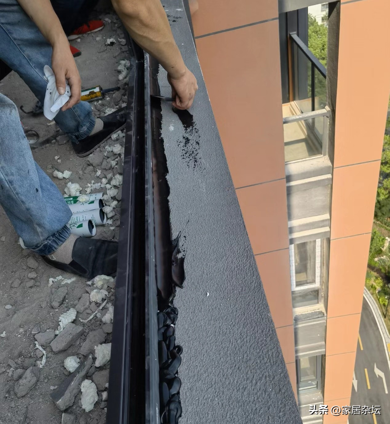 装修换窗户往屋里漏水,装修好的房子窗户漏水怎么解决