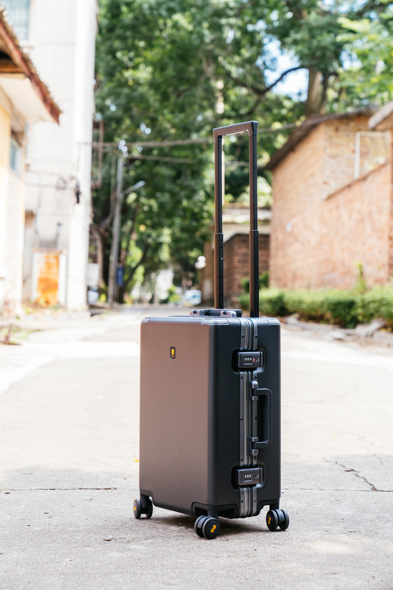 国庆出游带些什么东西,国庆出游必带什么东西