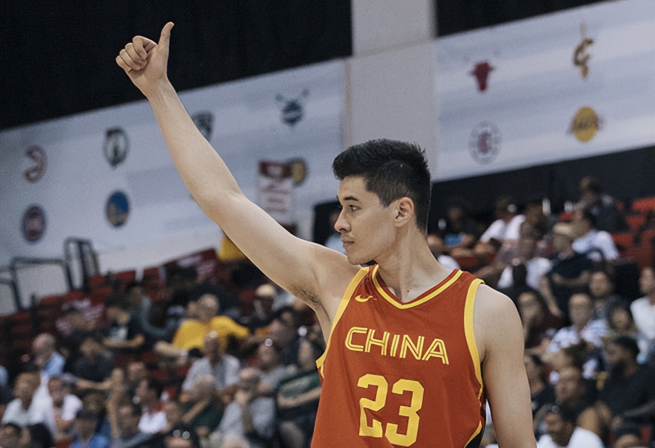 阿不都沙拉木是国内第一锋线,字母哥男篮u16球员