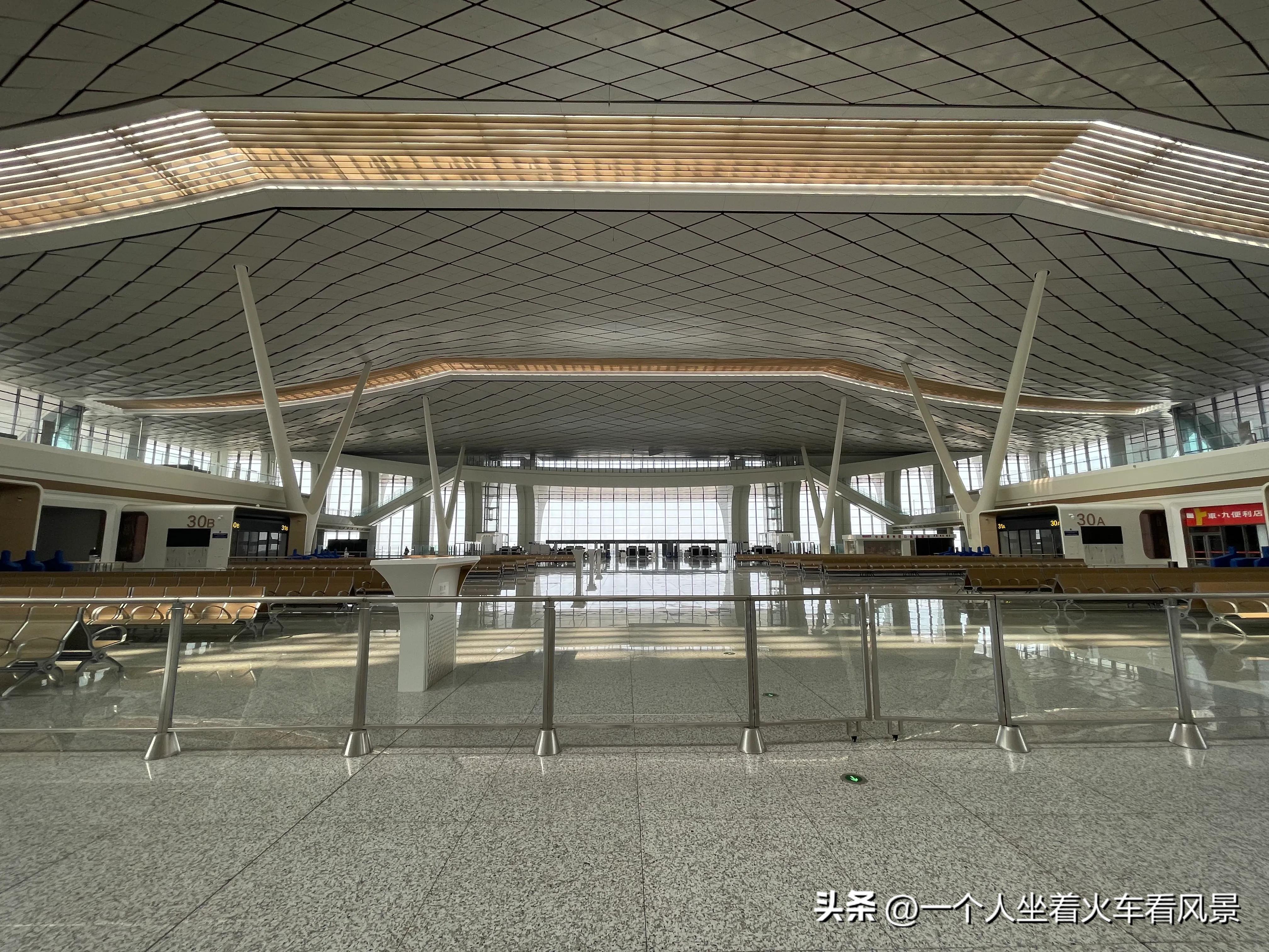 郑州航空港站有哪些线路,郑州航空港站乘车体验