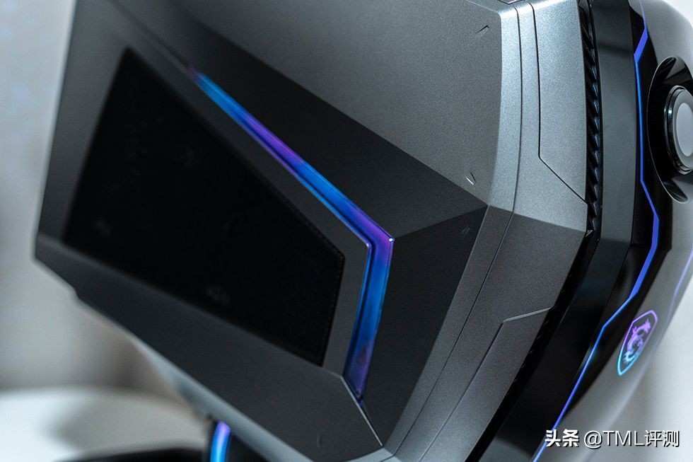 来自旗舰顶配的快乐—微星宙斯盾Ti5（12th）游戏主机评测