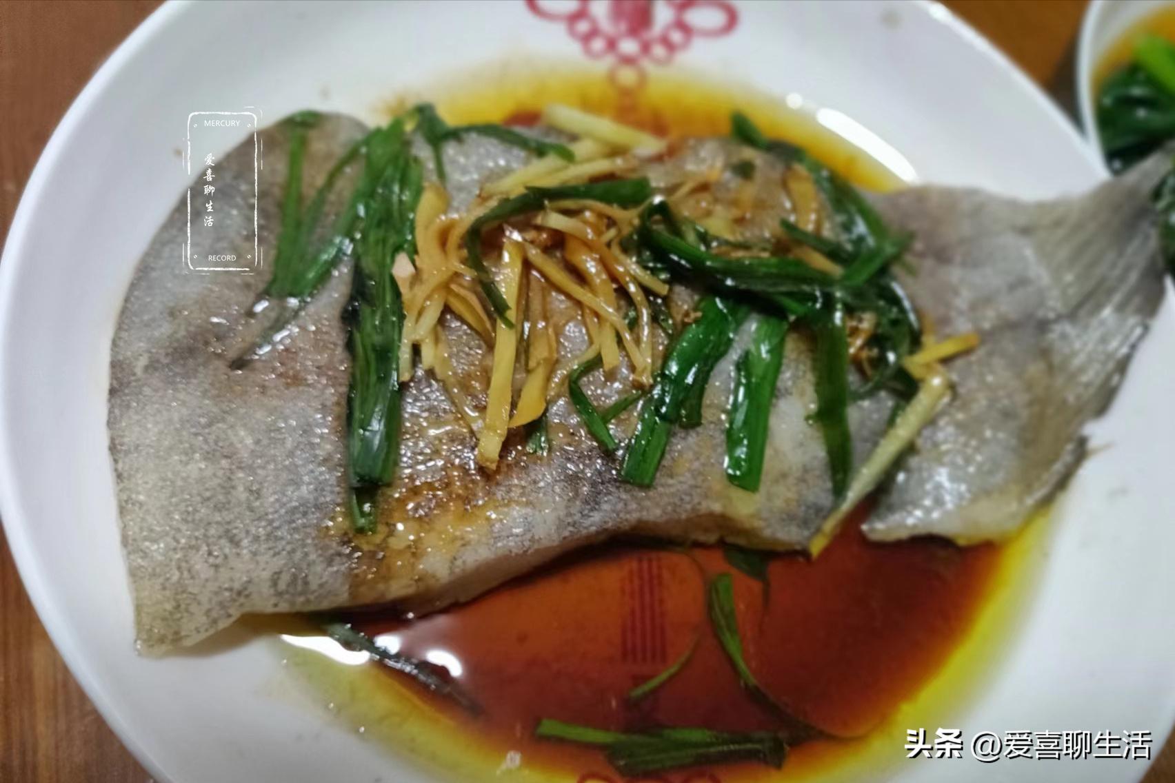 老两口的午餐走红朋友圈，网友：搭配合理，仪式感强，拒绝精致穷