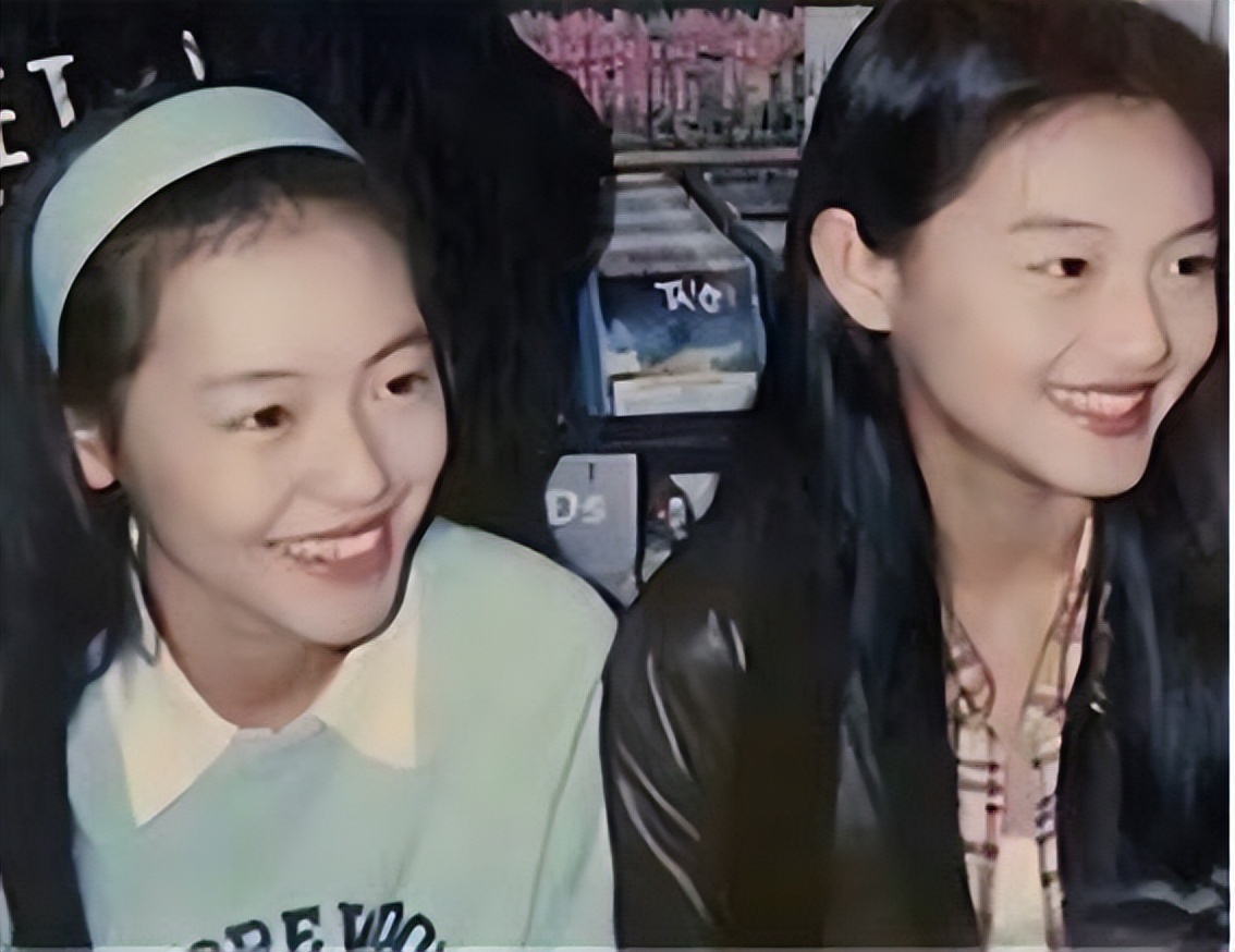 大s与外国人吻戏视频,大s三重奏恩爱