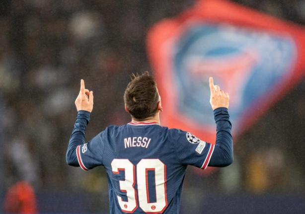 梅西上热搜,梅西上热搜球迷