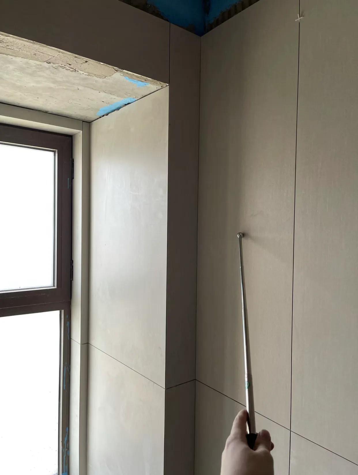 家里地板被换成地板砖,把木地板换成地砖后悔了