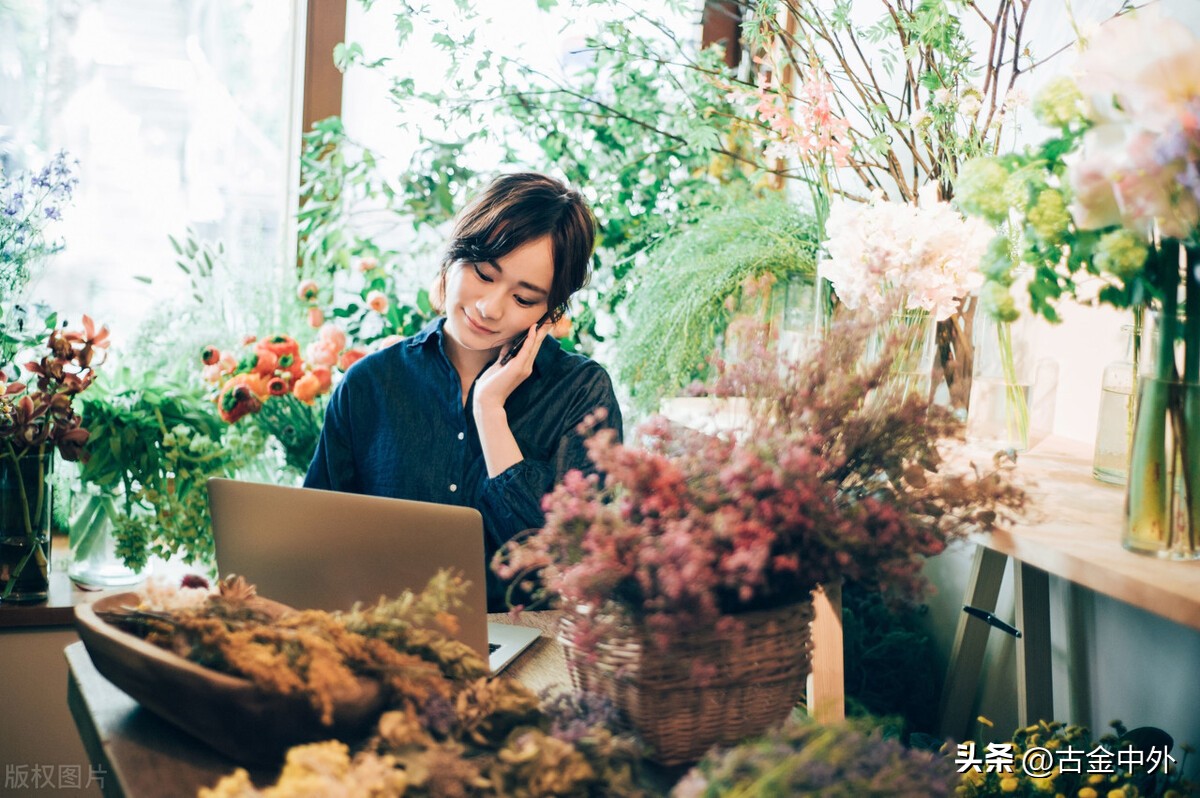 10万块钱怎样开中高端花店,怎样开一家观赏花店