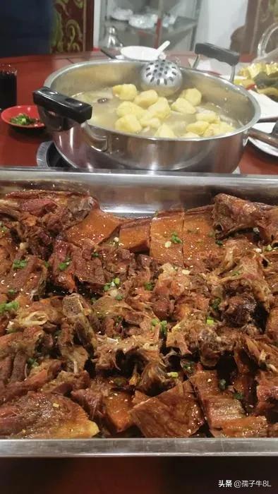 打工十年一场空养羊三年变富翁,十年打工一场空三年养羊成富翁