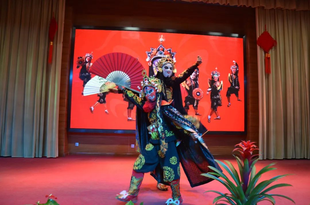 喜迎二十大劳动节文艺汇演,喜迎二十大民族团结文艺汇演