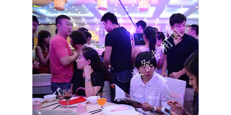 “还是亲儿子孝顺”小舅一年回一次家，养老5年的女婿断了生活费