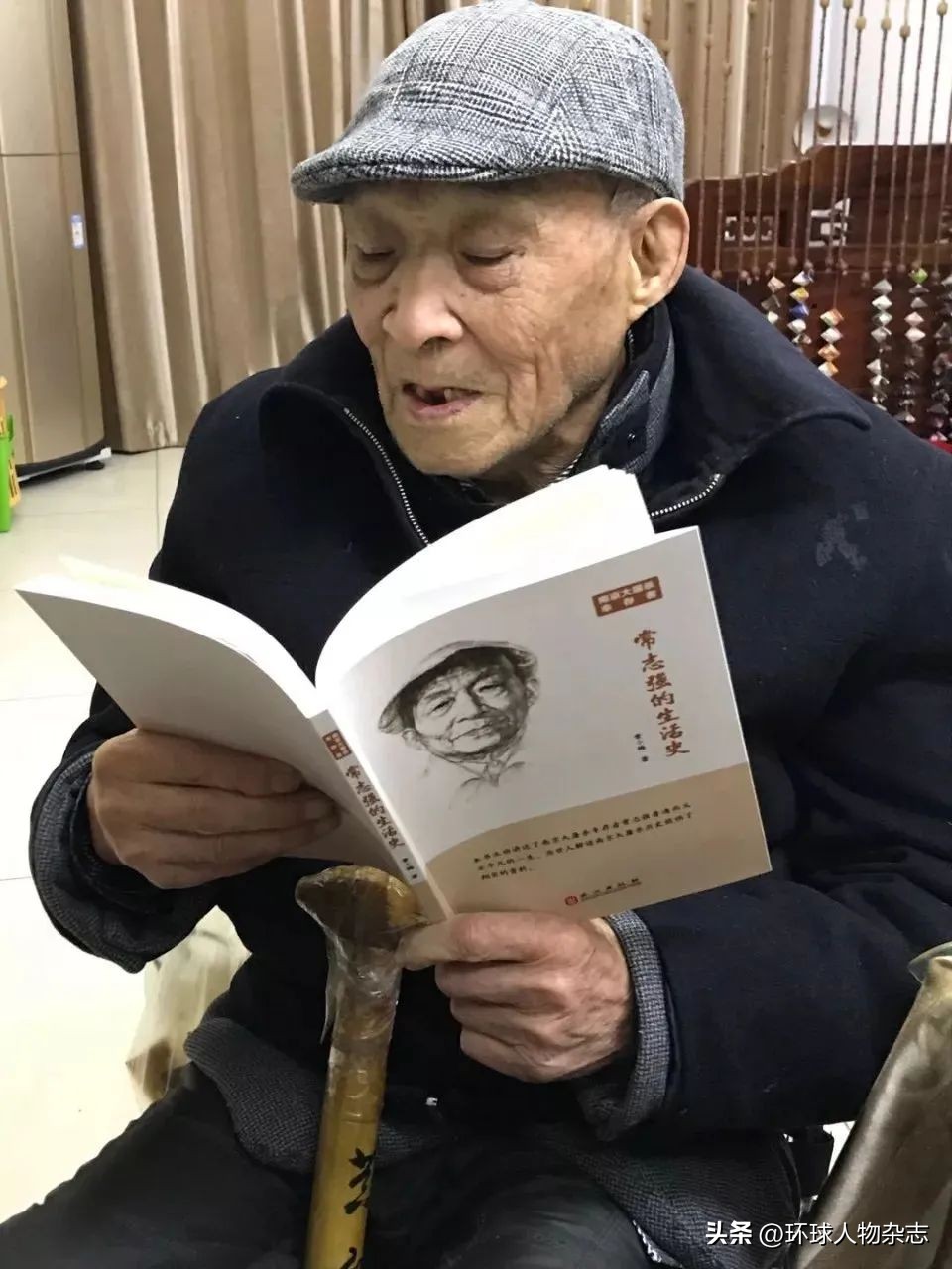 喂完最后一滴奶，妈妈倒在日*刺军**刀之下