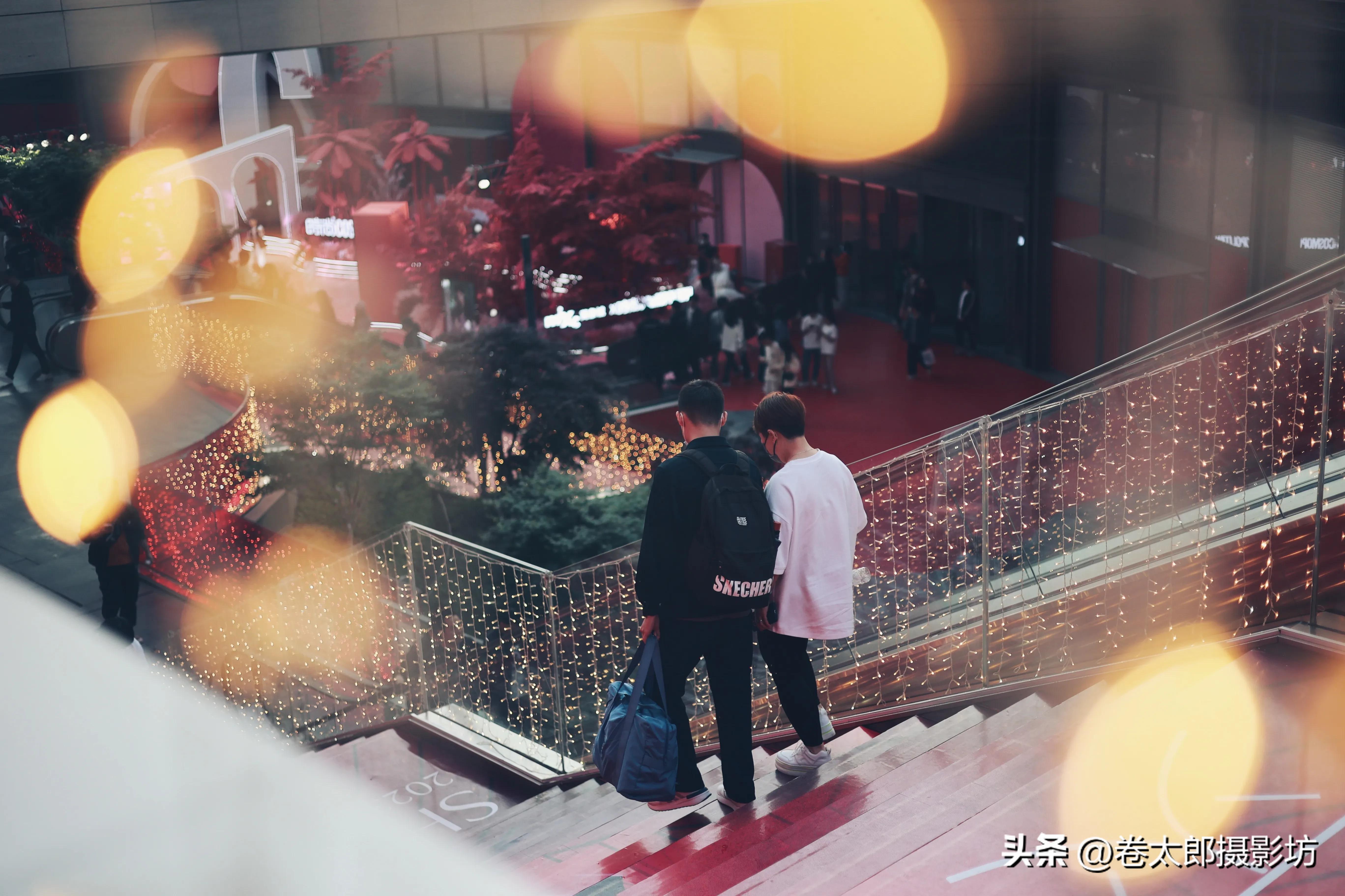 rf50f1.8小痰盂是多少mm的,rf50mmf1.8是小痰盂吗