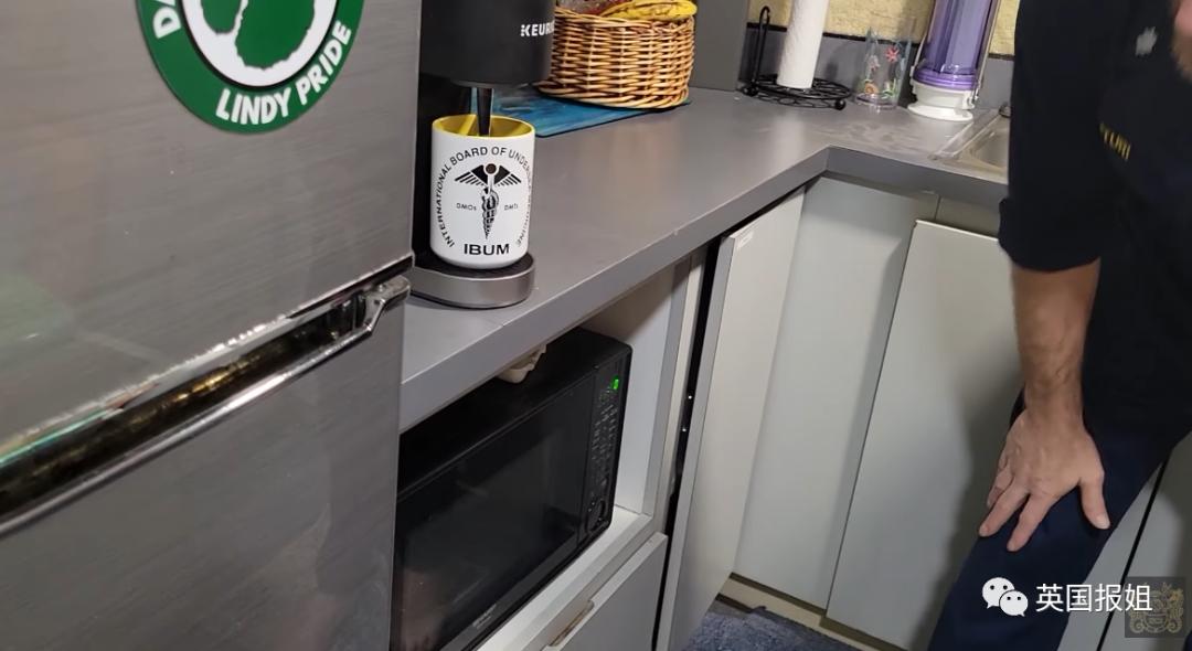 55岁美国教授海底生活95天,美国教授水下挑战