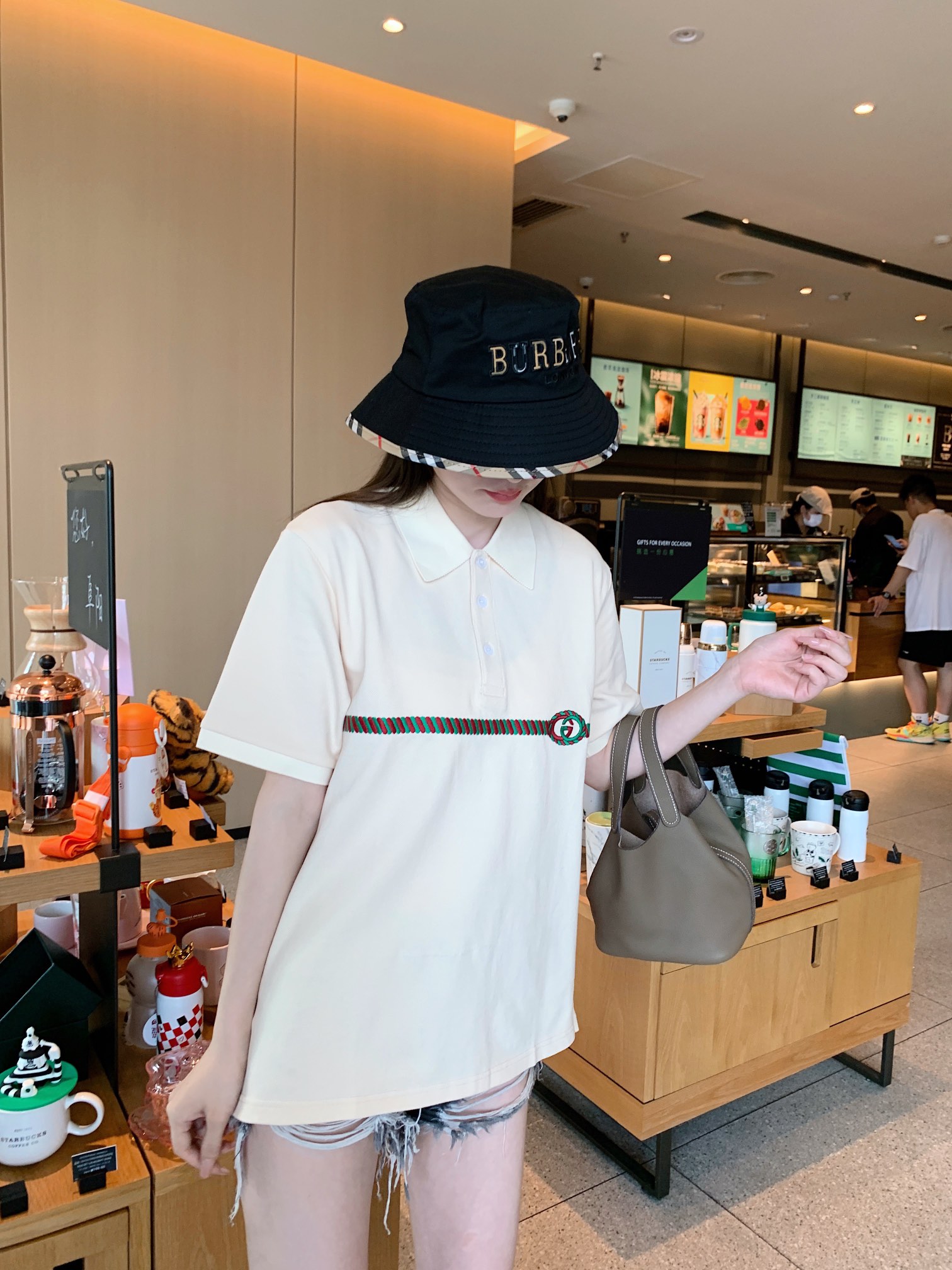 gucci腰带印花短袖 (gucci布贴刺绣提花字母短袖t恤)