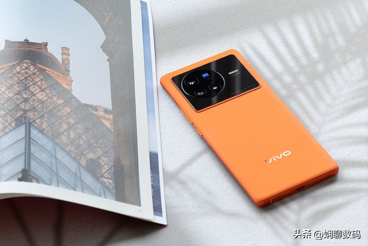 vivo推出天玑9000手机拥有旗舰性能,vivo全球首发天玑9200