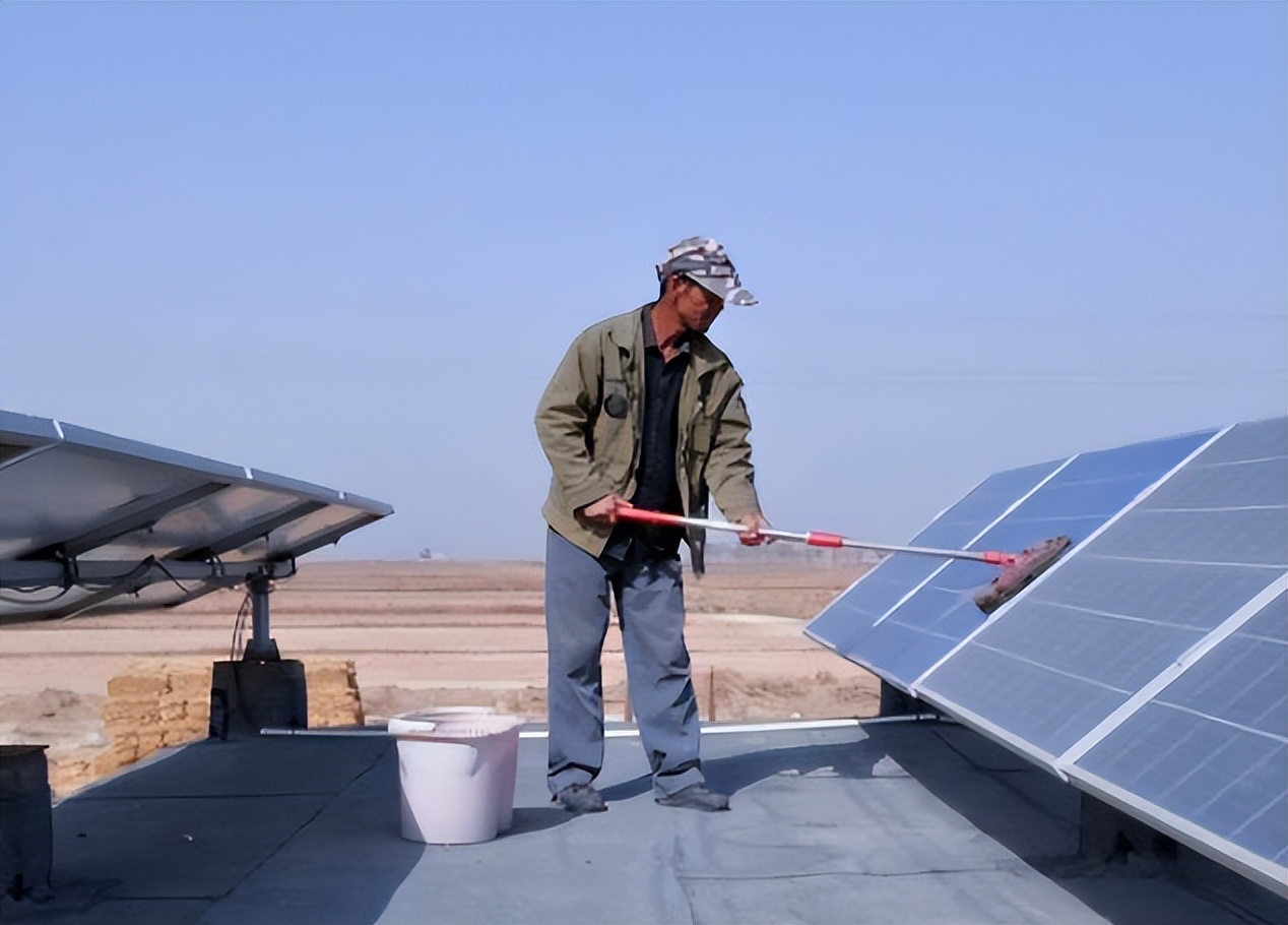 农户屋顶安装光伏的收益,农村租用农民房顶装光伏是真是假