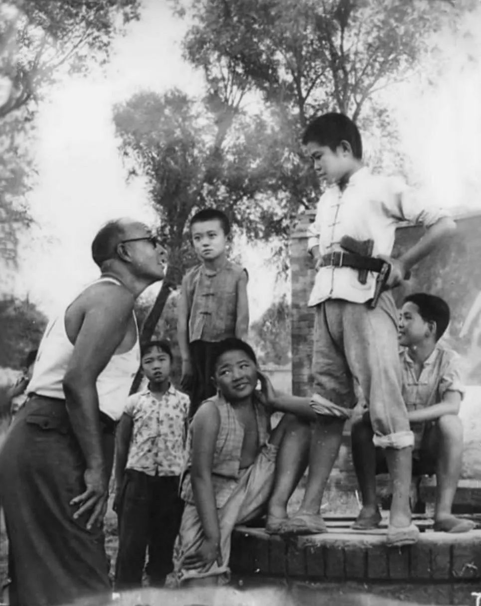 适合小孩子看的国产军事战争电影,国内首部儿童军事题材电影