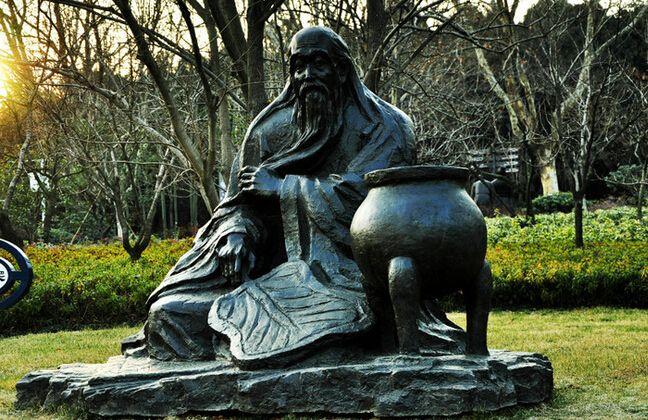 庄子逍遥游这4个故事醍醐灌顶,庄子逍遥游细思极恐的故事