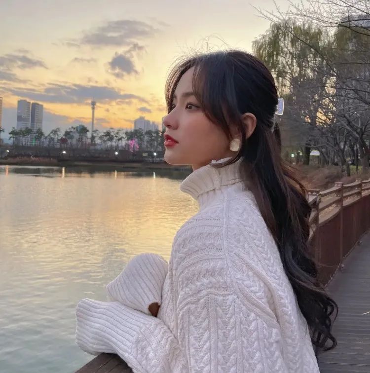 不尝试下刘海你永远不知道多减龄,不容易剪残适合全部脸型的刘海