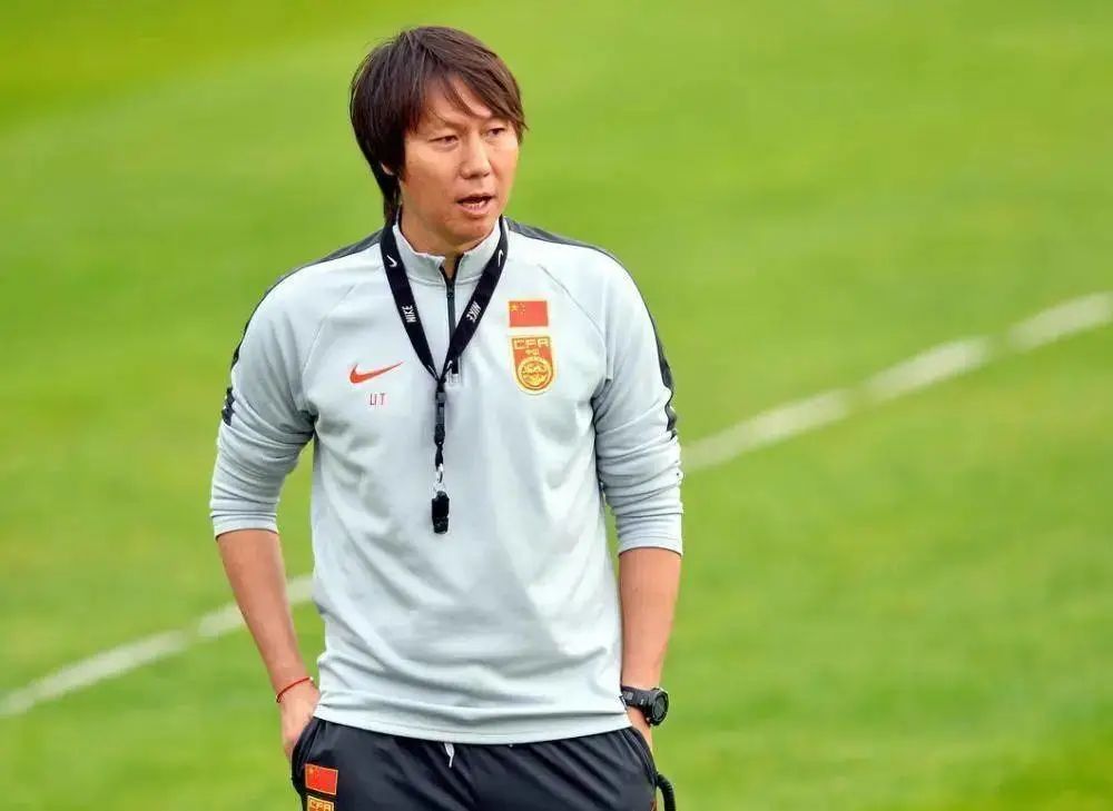 拿下世界杯冠军的人,拿下世界杯的国家