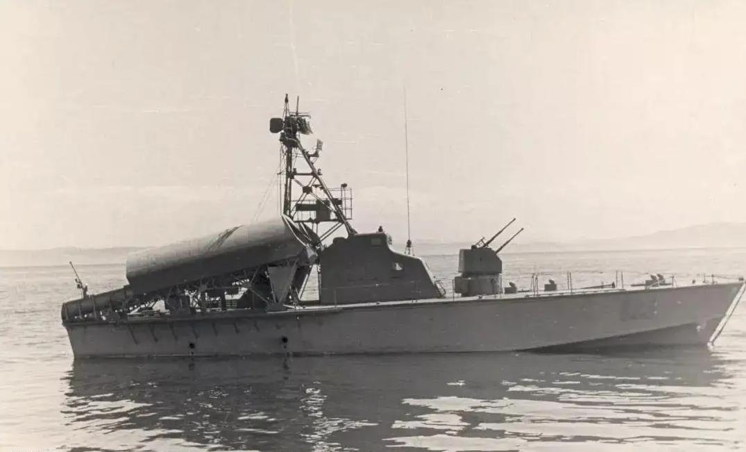 吉野号和甲午海战哪个强,甲午海战吉野有没有被撞沉