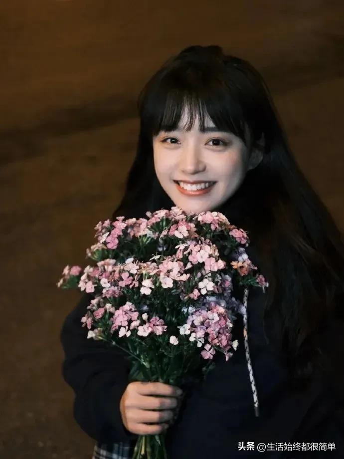 情感中怎么逆风翻盘,人在情感低谷要反思自己