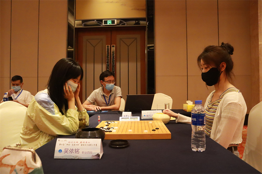 天台山杯吴依铭开门红俞斌：训练是本手比赛下出妙手