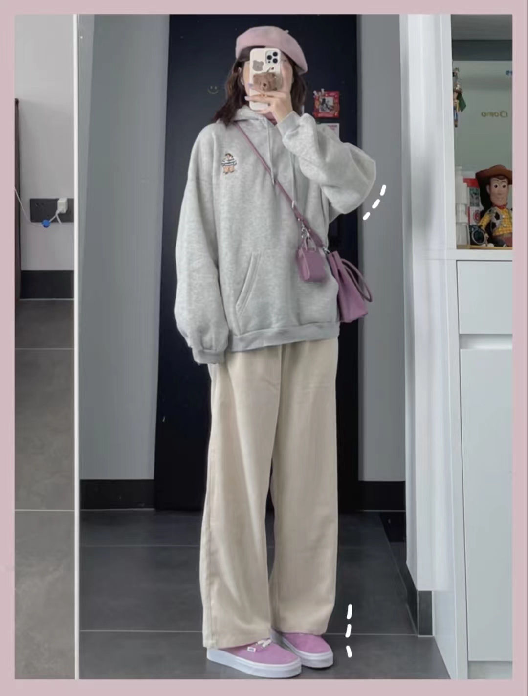 灯芯绒裤子冬季搭配高跟鞋好吗,灰色灯芯绒裤子搭配什么颜色上衣