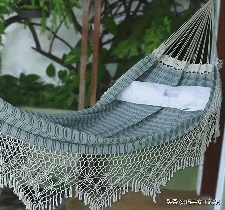 别再只会钩床罩，钩一张这样的吊床简直好用到你不信