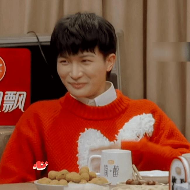 周深黑子,周深对于黑子的看法