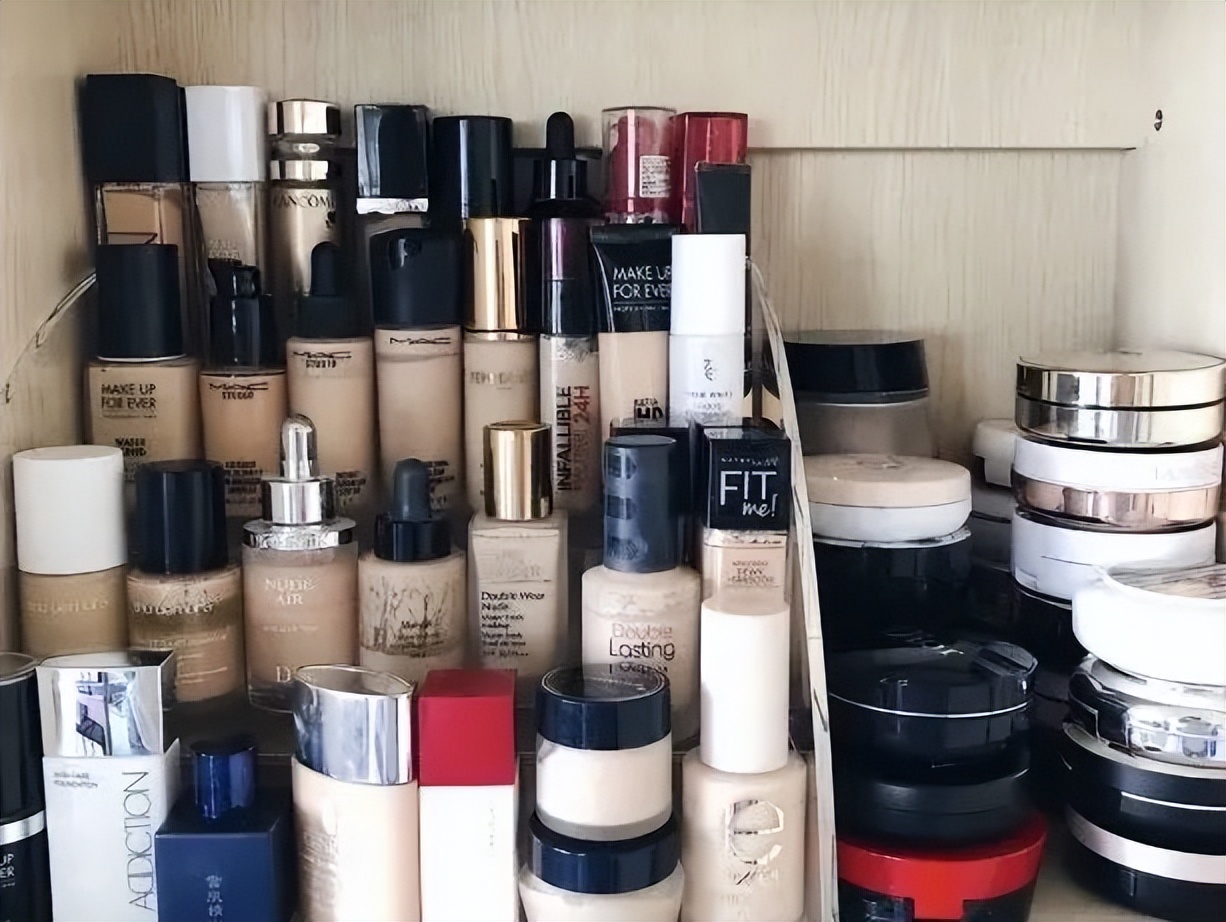 化妆品收纳省钱小技巧关键词,化妆品收纳小妙招旅行