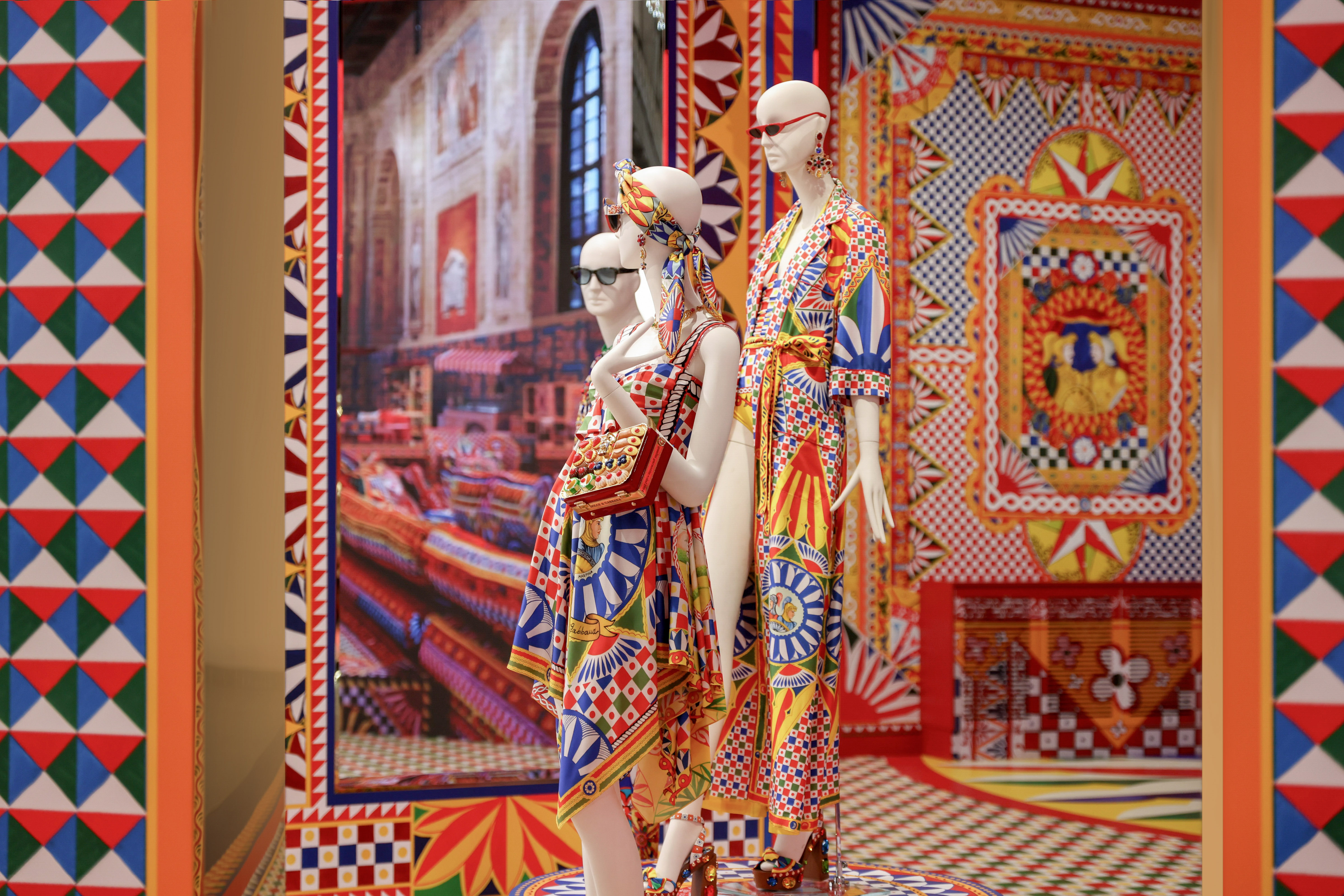 意大利杜嘉班纳,意大利奢侈品品牌杜嘉班纳视频