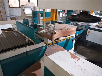 木工带锯和金属带锯,木工卧式带锯和立式带锯区别